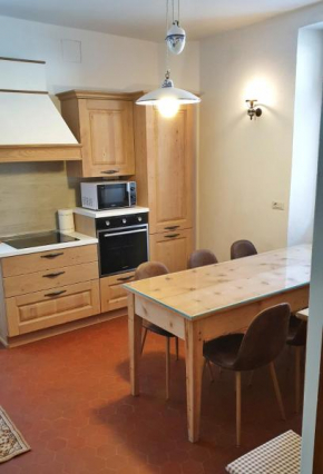 Ampio Appartamento Zona Terme